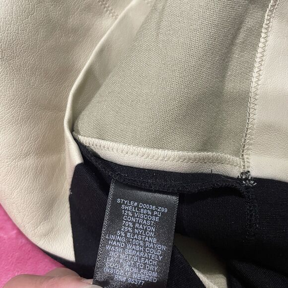 Sanctuary Mini Dress Two Tone Beige Ivory And Black Size Small - Picture 3 of 8